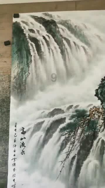 救援可爱小松鼠